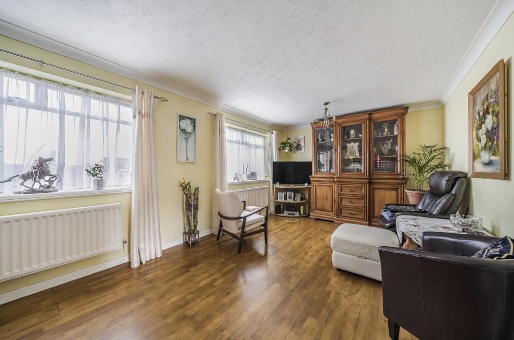 67d7fb186bf7f-l-1261497 (2).jpg