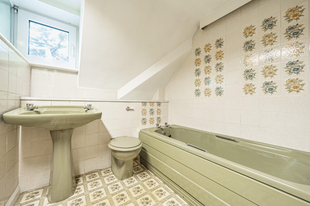 En Suite for Bedr...