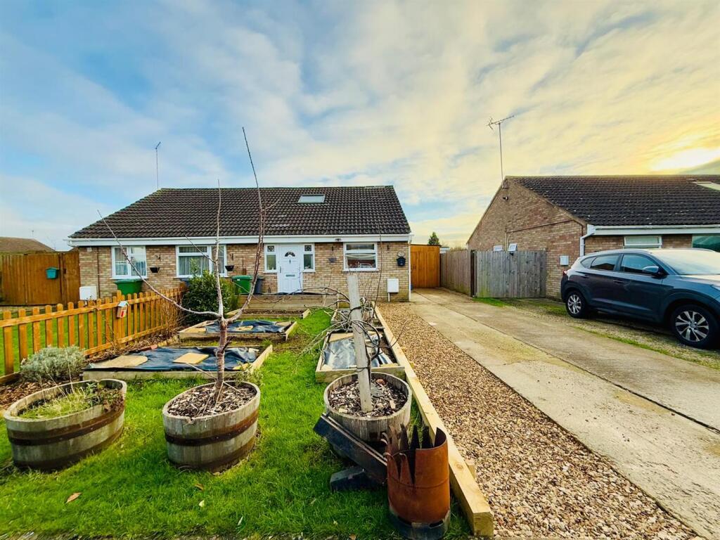 WhatsApp Image 2025-01-14 at 16.09.05 (10).jpeg