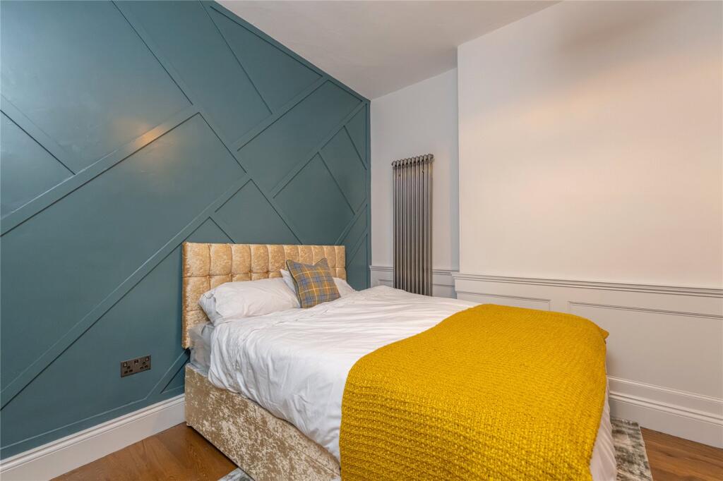 Bedroom 1 Alt