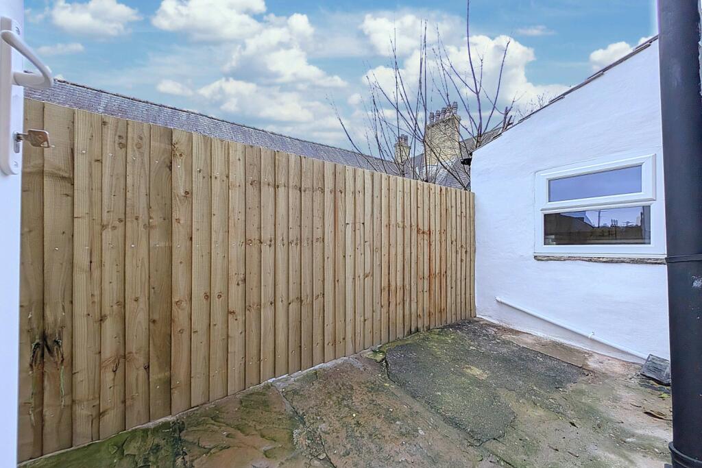 PXL_20241223_144619772_inPixio