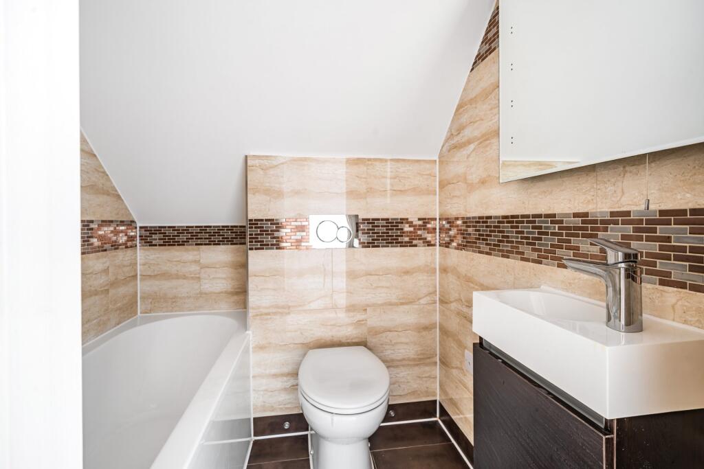 Bedroom One En Suite