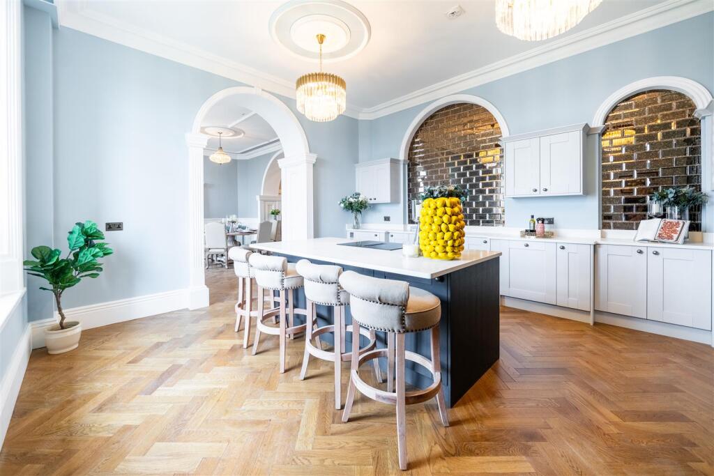 Kitchen-4.jpg