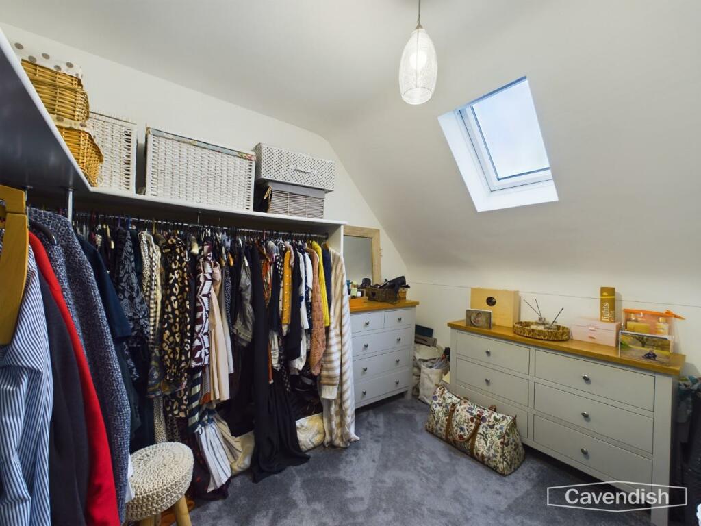 DRESSING ROOM