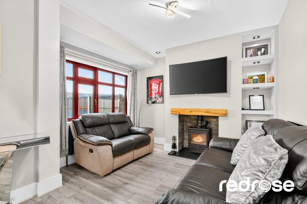 web_33 Clifton Av...