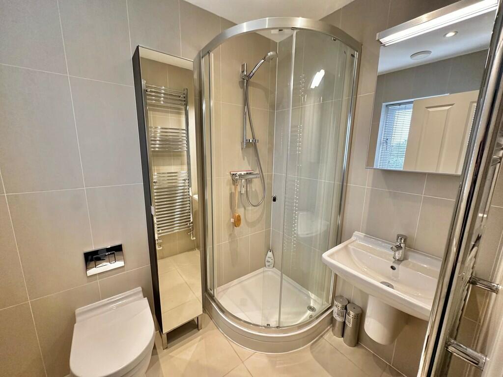 IMG-20240820-WA00...