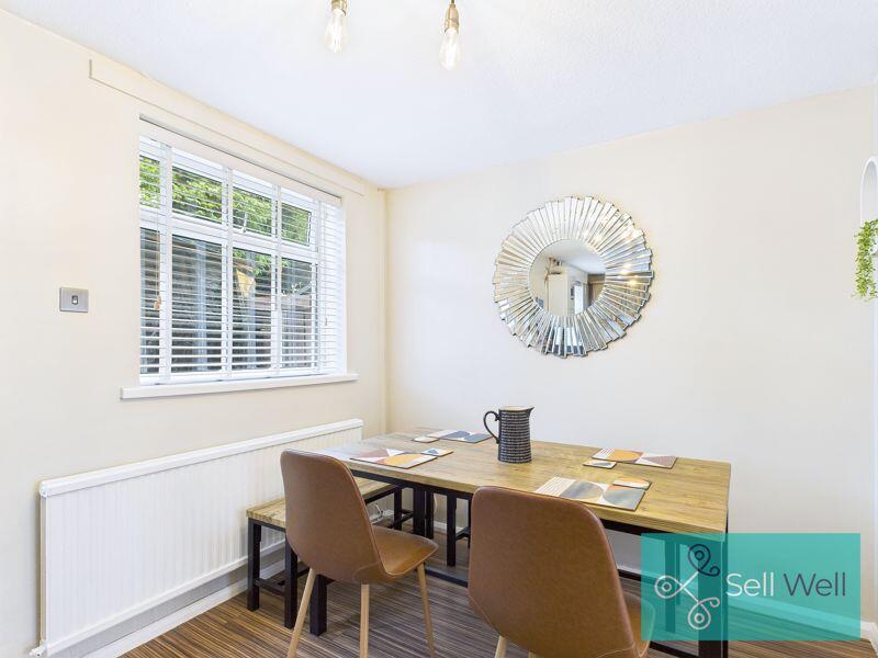 Dining/ Kitchen