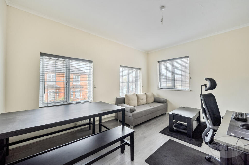 1a688512-255f-46d...