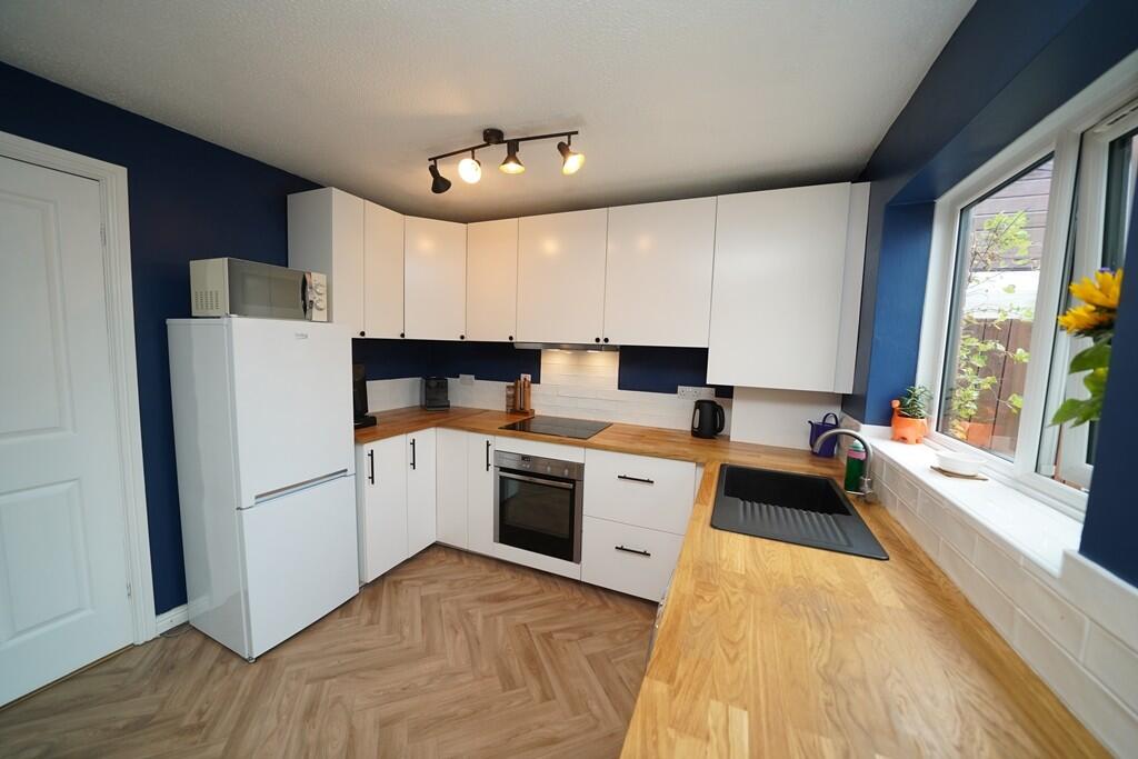 Kitchen 3