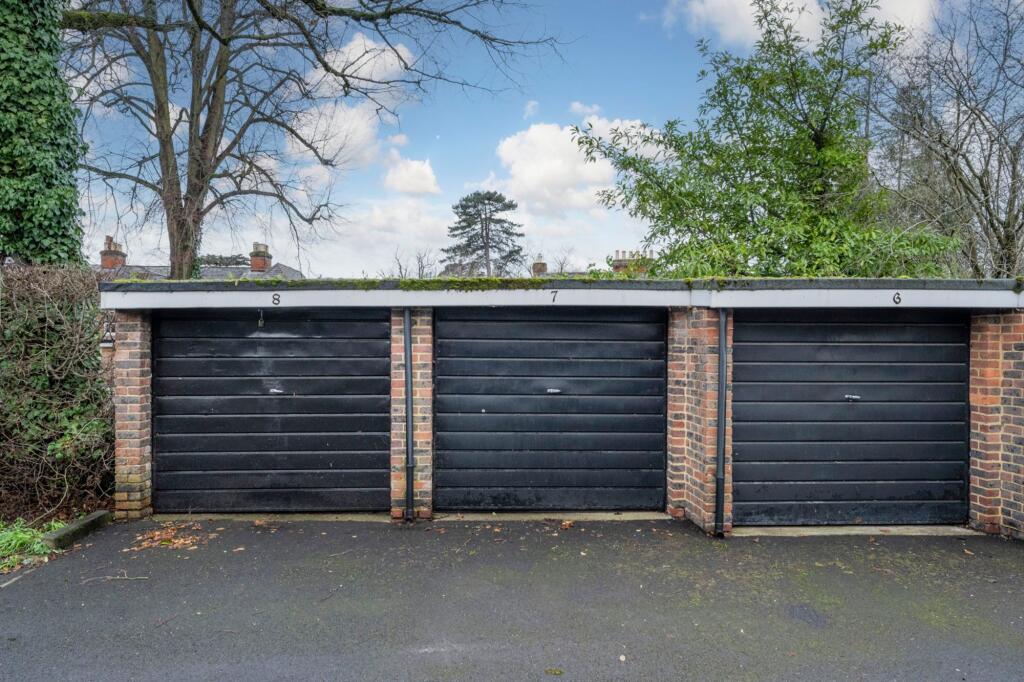 Single Garage