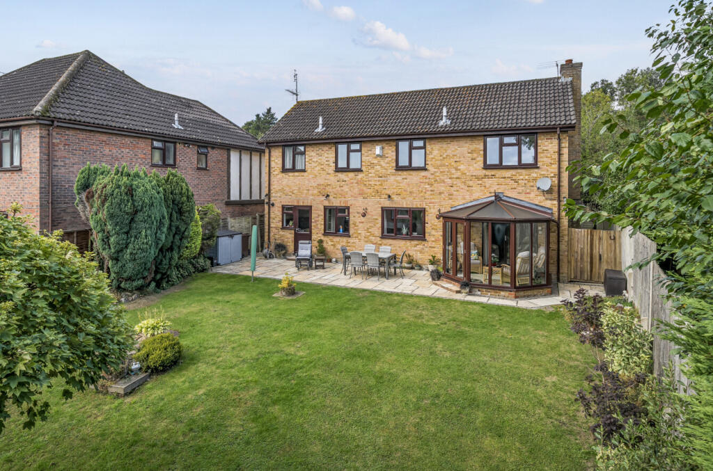 1353215-2-68c2e93...