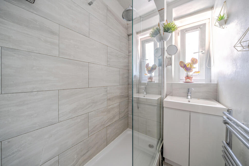 1326220-18-687a6a...