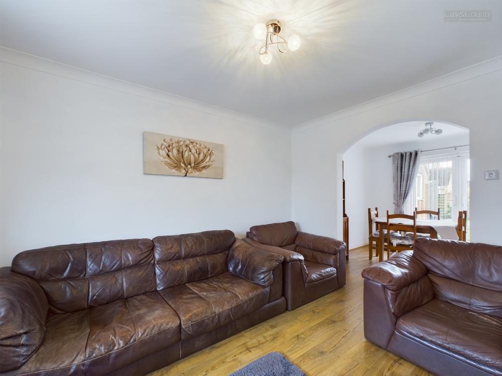 Living/Dining Room