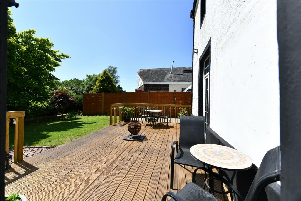 Deck/Garden