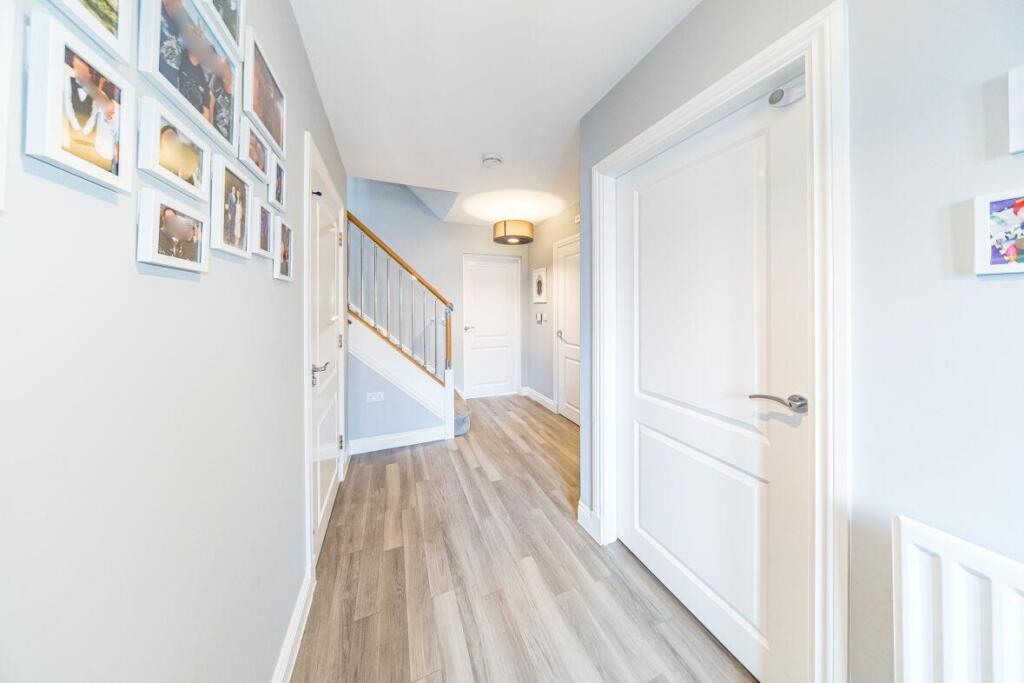 11 Atherton Drive hallway.jpg