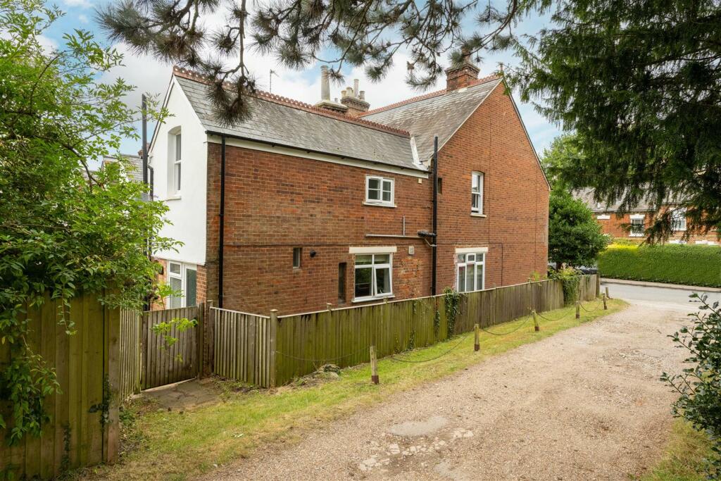 34 Benslow Lane, Hitchin-29.jpg