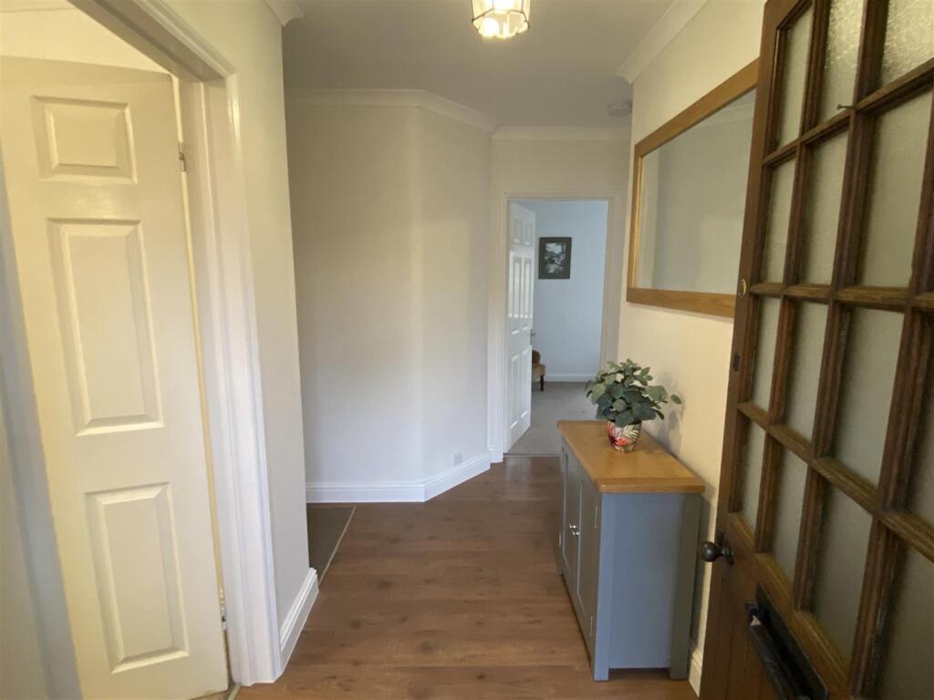Entrance Hall.JPG