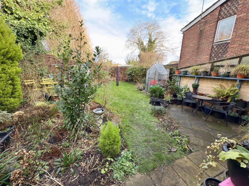 GARDEN.jpg