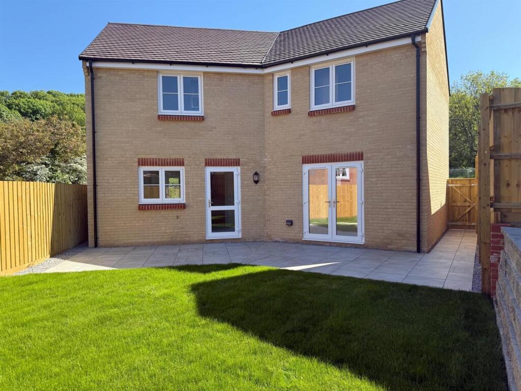 Plot 435 rear.JPG
