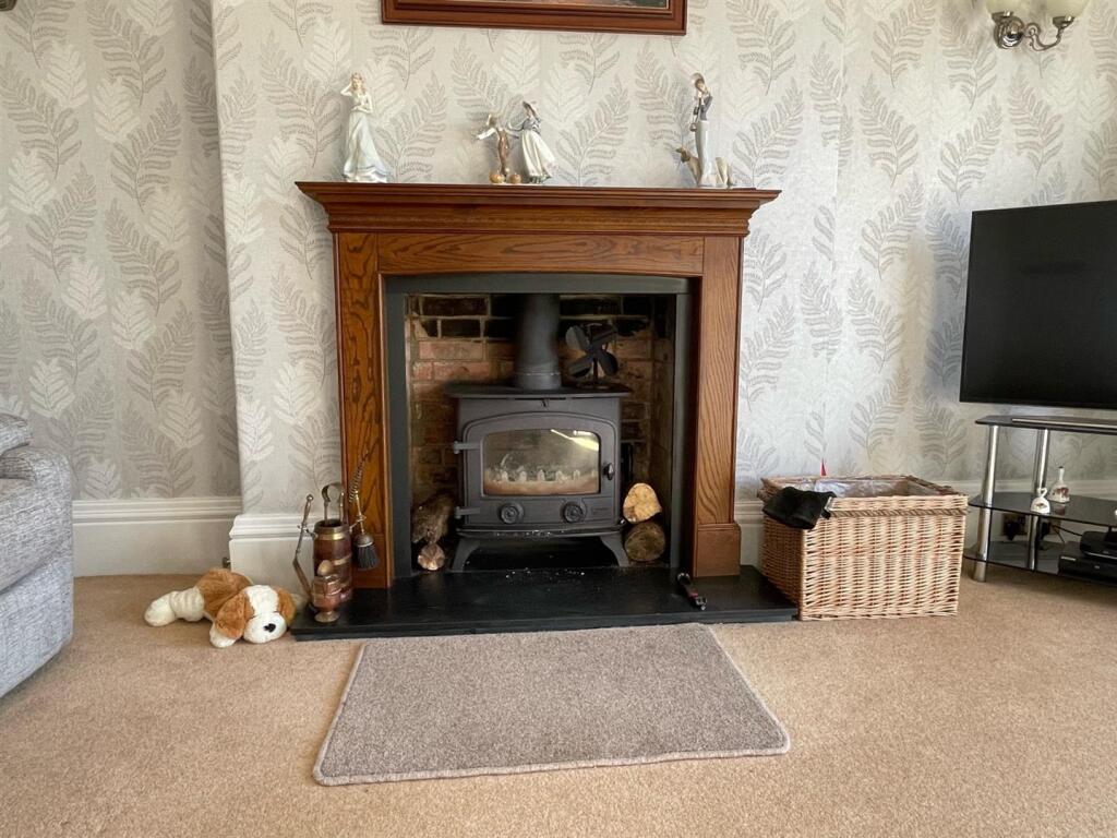 Fireplace.jpg