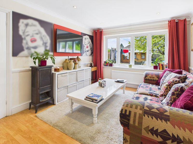 DINING ROOM/FAMILY ROOM