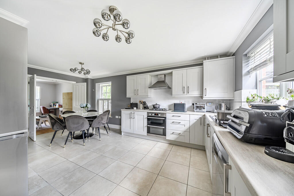 1314377-4-6859bb3...