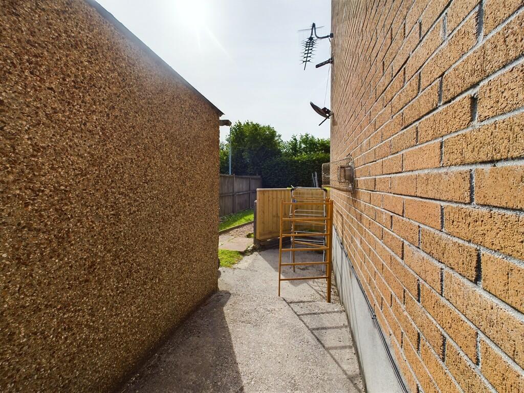 CAM02089G0-PR0278...