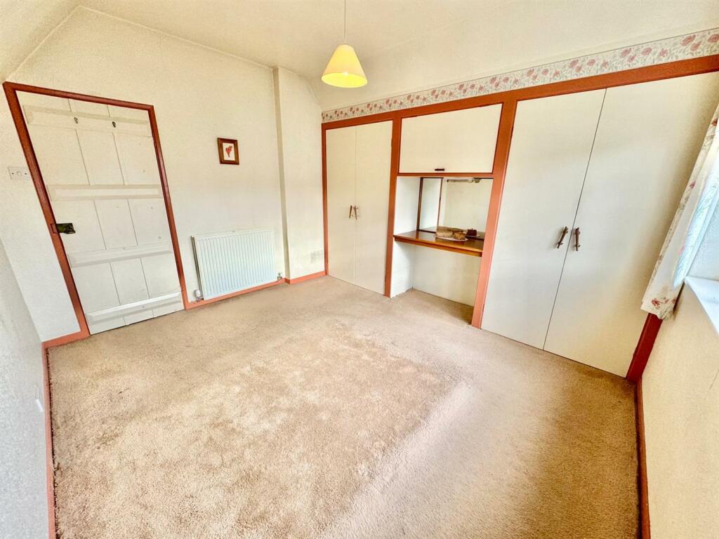 PHOTO-2024-10-07-19-17-19 (6).jpg