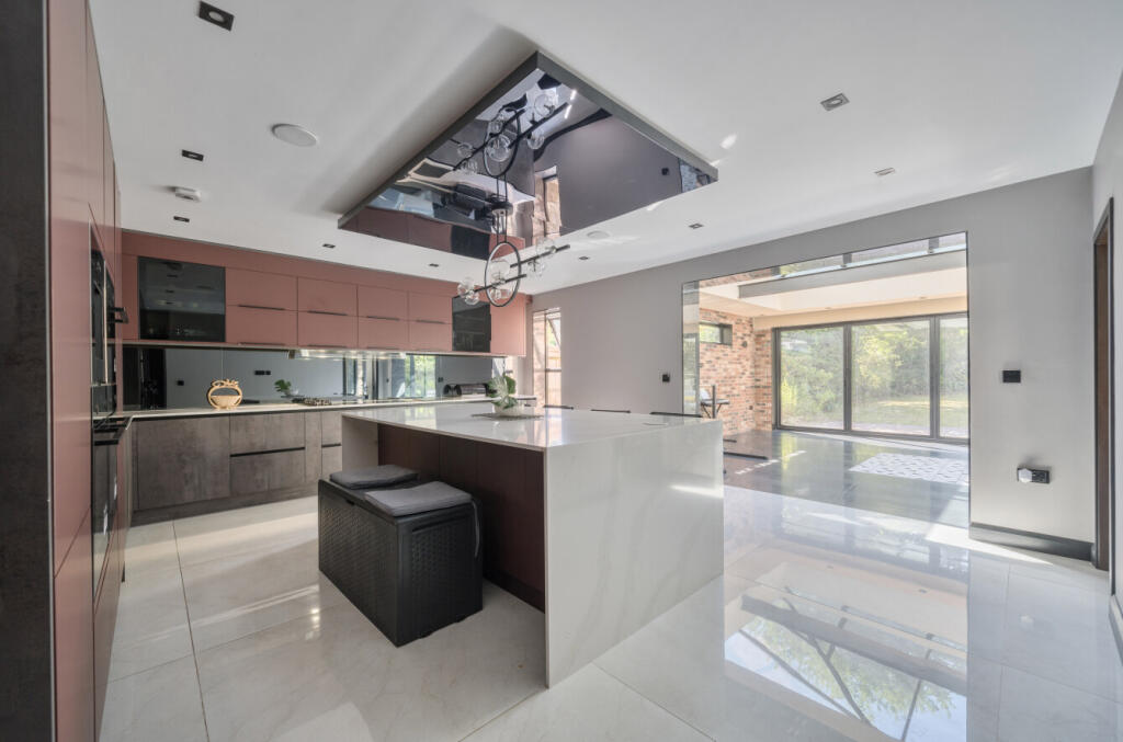 1320975-14-68722f...