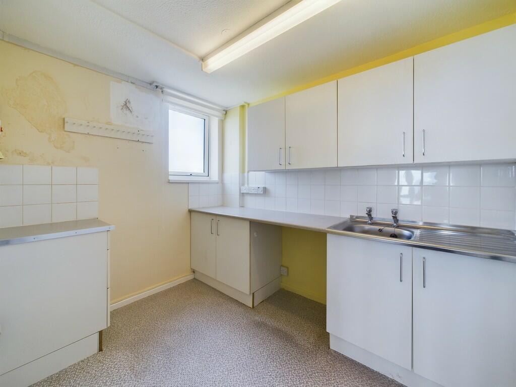 CAM02089G0-PR0269...