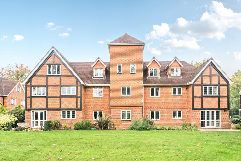 1361990-19-68de49...