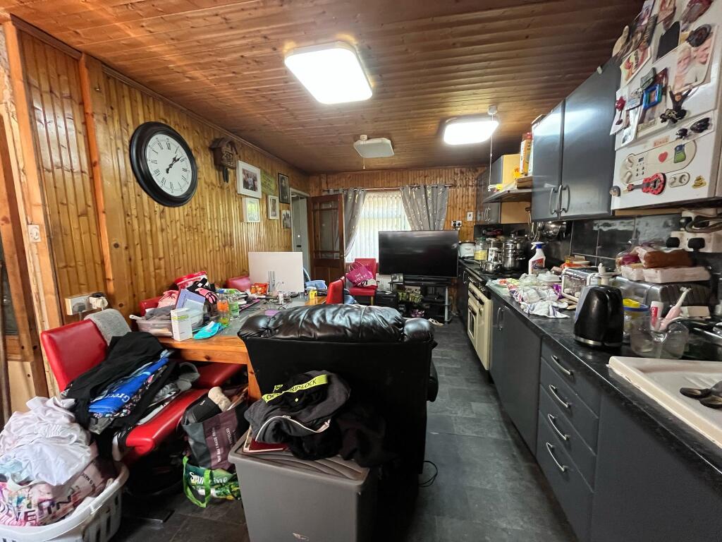 WhatsApp Image 2025-05-01 at 14.31.59 (1).jpeg