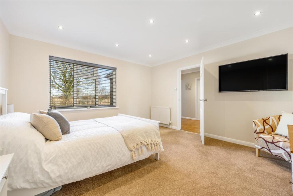 Foxgloves (Old Leake)-23.jpg