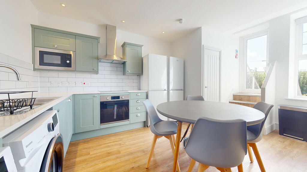 FF kitchen 1