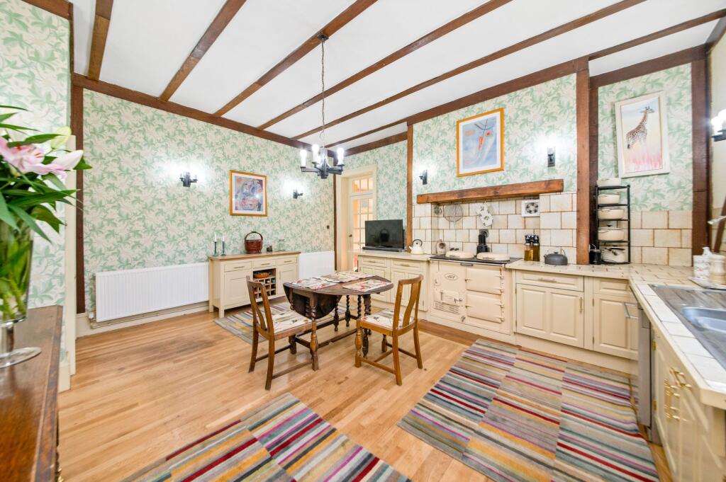 DINING KITCHEN