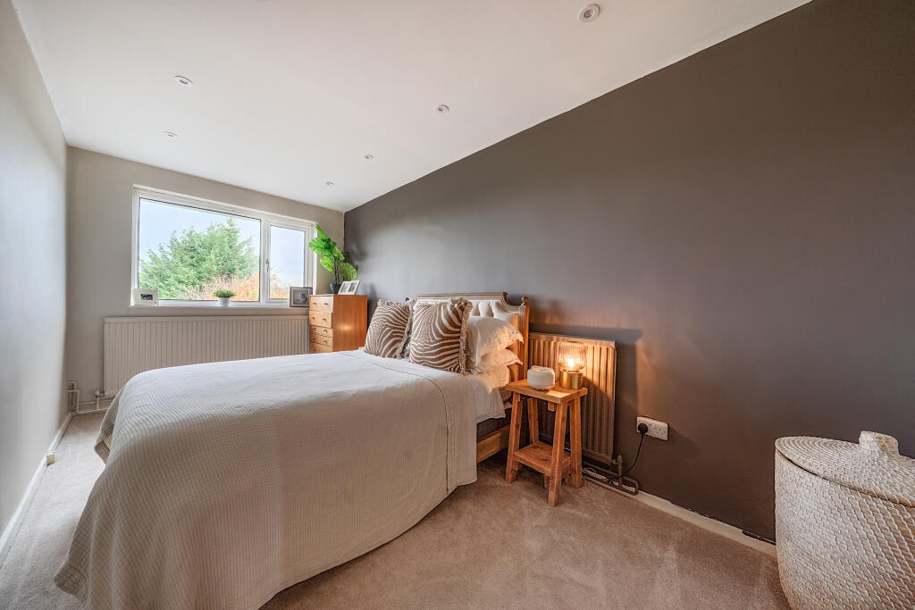 13760804690b268dd78fe