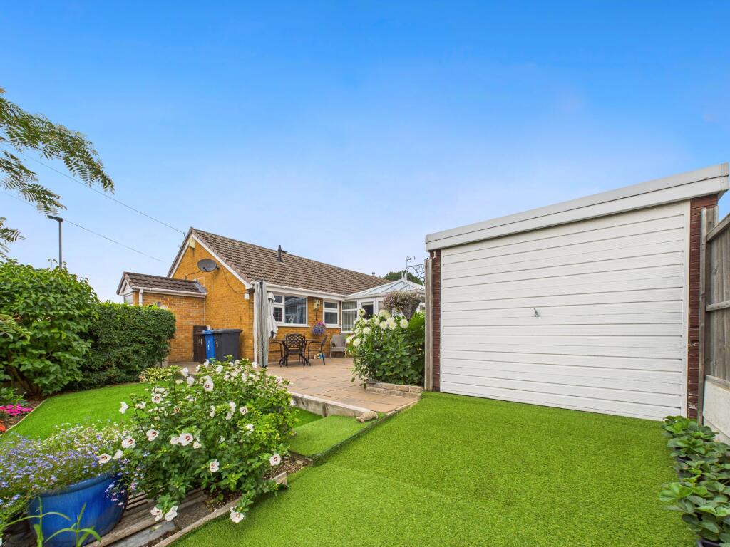 Driveway &amp; Garage