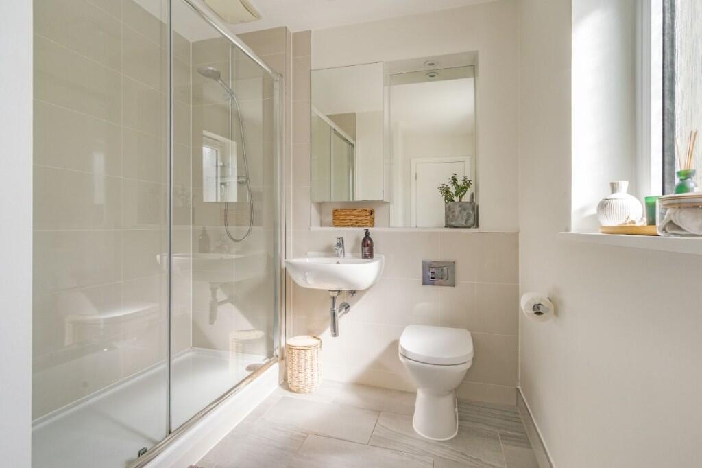 Ensuite