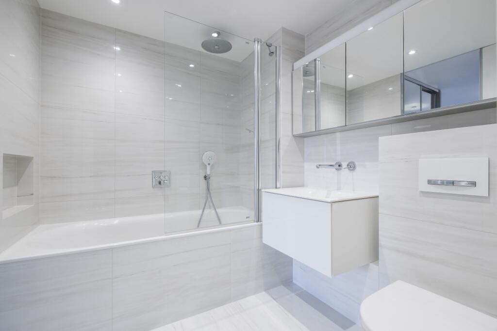 Jack&amp;Jill bathroom