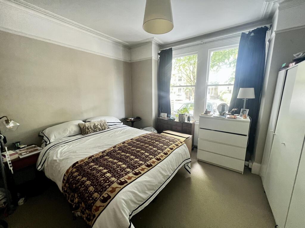 Bedroom.JPG