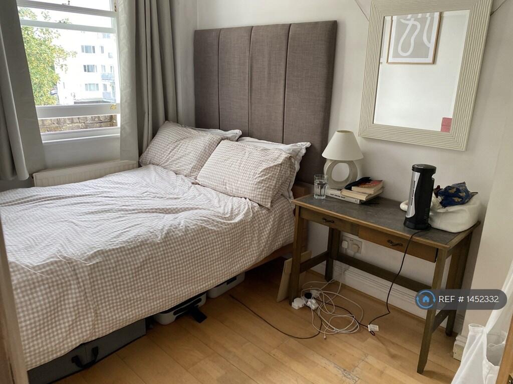 Double Bedroom