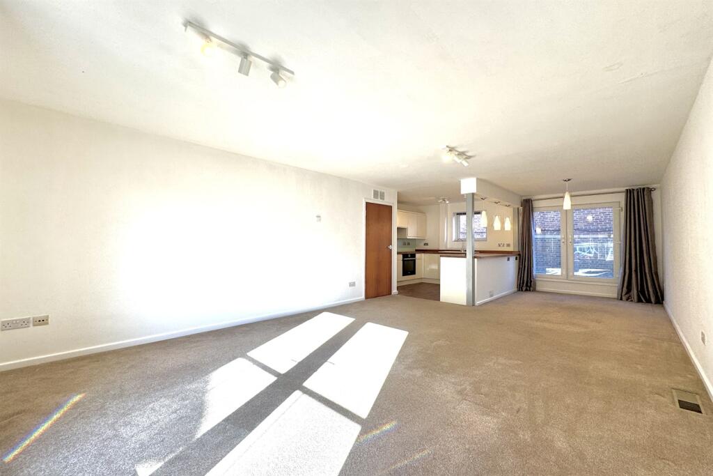 Open Plan Living Din