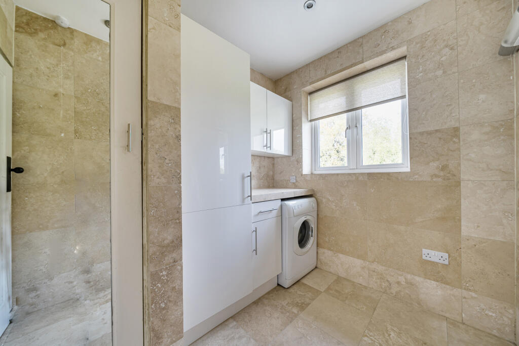 1356592-20-68cc0f...