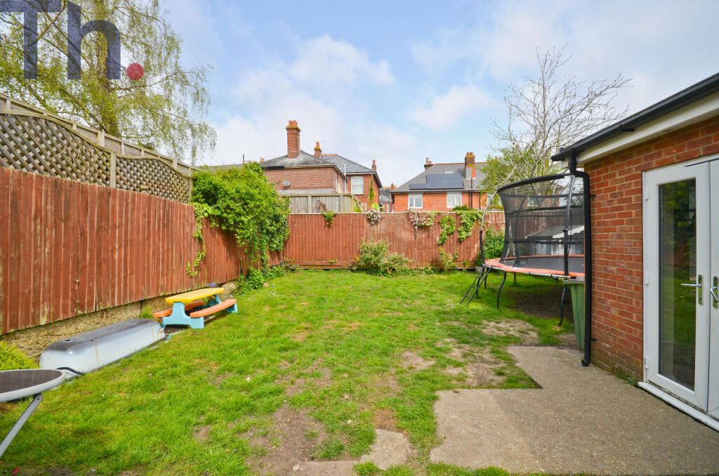 Rear garden.JPG