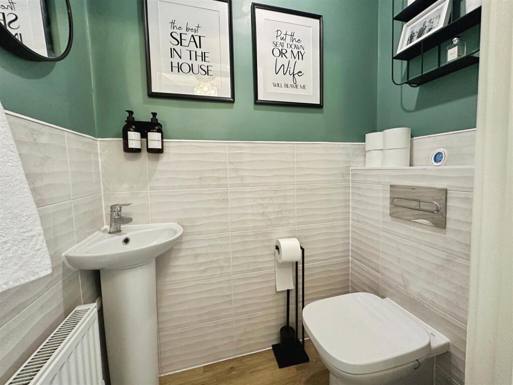 a9a1089d--4411-9099-E0E7974325DF-15878-00000575C7F