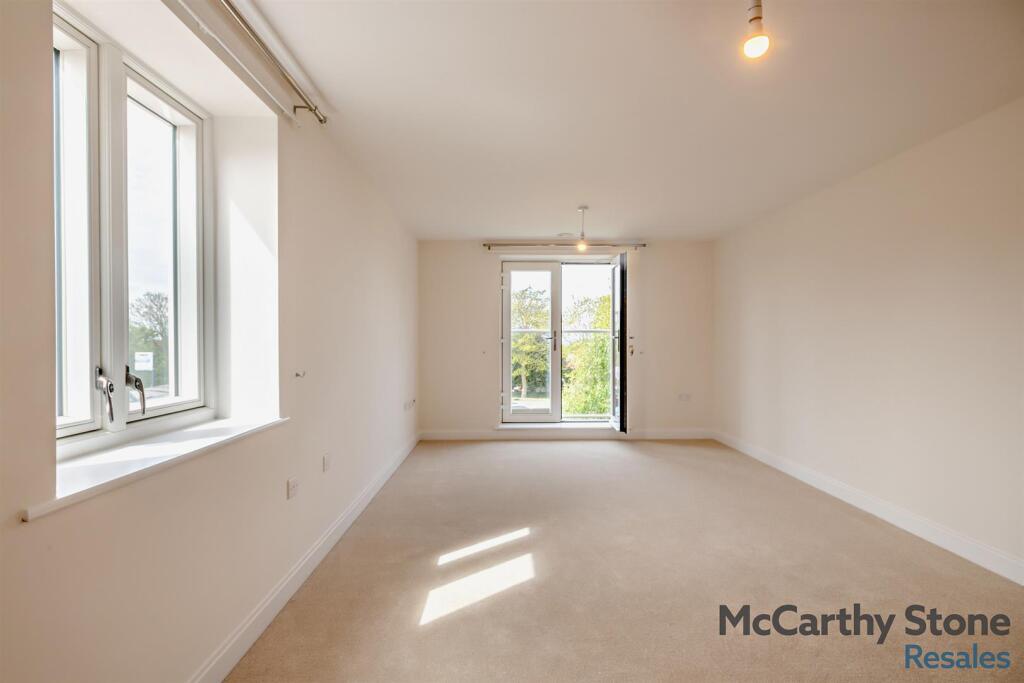 8646952-interior04-800.jpg