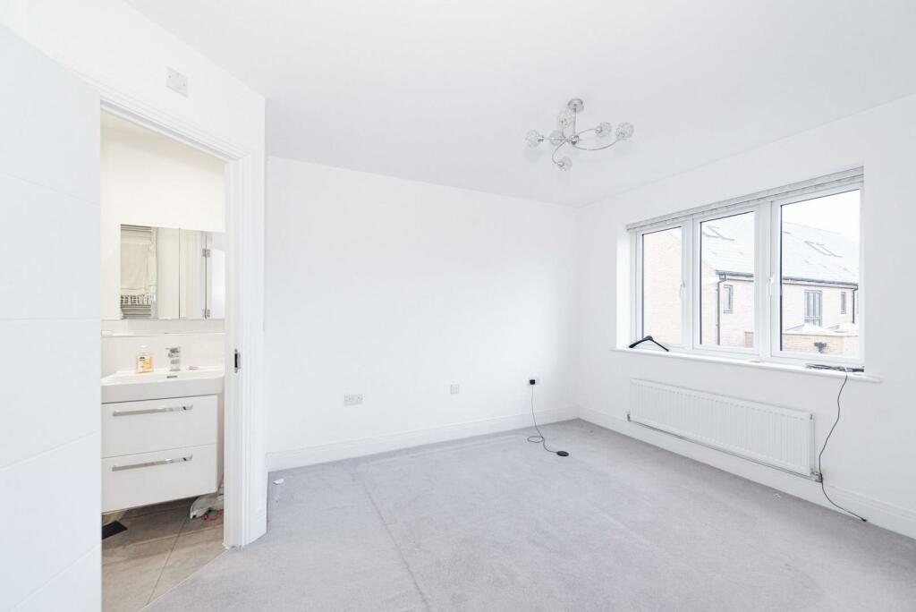 8-Rightmove 2.jpg