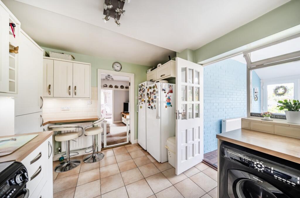 1356197-12-68cac9f285509