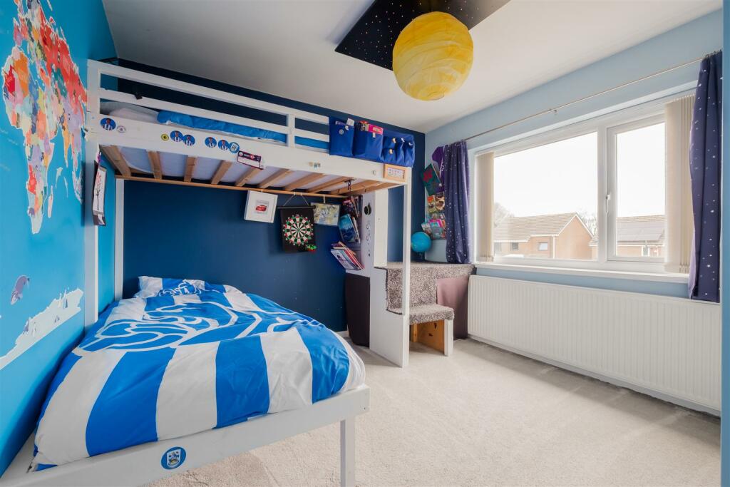 BED 2.jpg