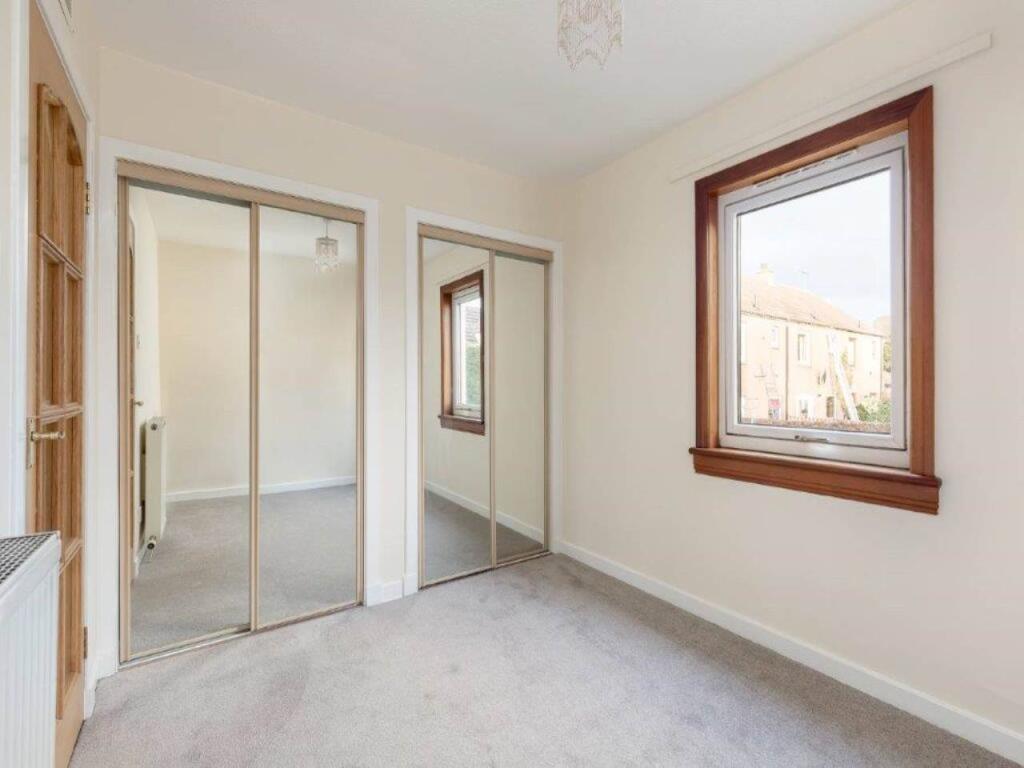 47954_6_Stuart_Wynd_